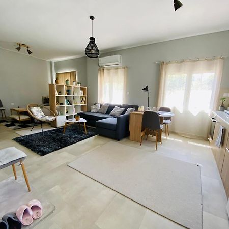 Xrysa'S Central City Apartment Mesolóngion Eksteriør billede